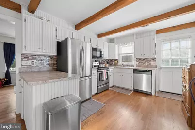 903 E C Street E, Brunswick, MD 21716 - Photo 14