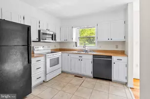 10225 Allview Dr, Frederick, MD 21701 - Photo 10