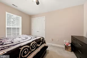 11203 Yardley Ct, Ijamsville, MD 21754 - Photo 28