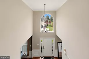 11203 Yardley Ct, Ijamsville, MD 21754 - Photo 16