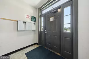 1403 Key Pkwy, Frederick, MD 21702 - Photo 2
