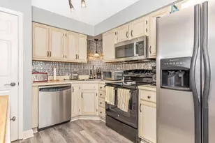 6338 Towncrest Ct, Frederick, MD 21703 - Photo 2