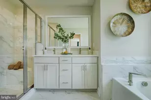 2203 Denali Dr, Frederick, MD 21702 - Photo 16