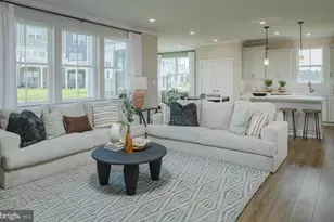 2203 Denali Dr, Frederick, MD 21702 - Photo 2