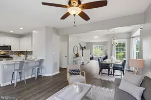 11159 Pond Fountain Ct, New Market, MD 21774 - Photo 10