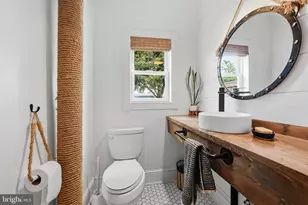 225 W South St, Frederick, MD 21701 - Photo 34