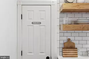 225 W South St, Frederick, MD 21701 - Photo 32