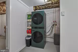 28 East E Street, Brunswick, MD 21716 - Photo 32