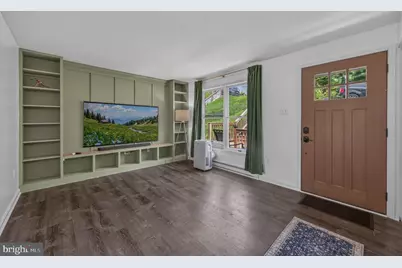 28 E E Street, Brunswick, MD 21716 - Photo 6