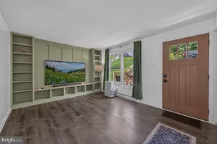 28 East E Street, Brunswick, MD 21716 - Photo 6