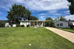 469 Carrollton Dr, Frederick, MD 21701 - Photo 2