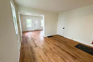 213 W B St, Brunswick, MD 21716 - Photo 10
