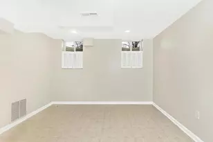 1713 Dearbought Dr, Frederick, MD 21701 - Photo 32