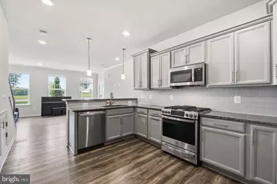 4922 Macdonough Place, Frederick, MD 21703 - Photo 6