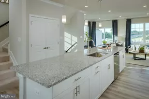 1401 Clingmans Dome Dr, Frederick, MD 21702 - Photo 10