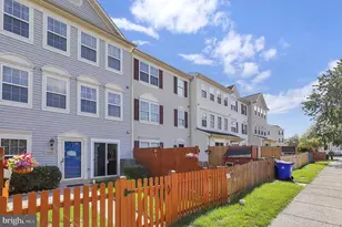 5060 Croydon Terrace, Frederick, MD 21703 - Photo 2