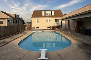 417 N Church St, Thurmont, MD 21788 - Photo 2