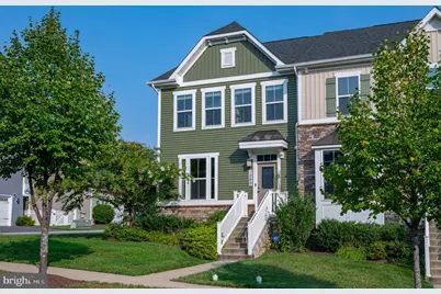 1290 Village Green Way, Brunswick, MD 21716 - Photo 2