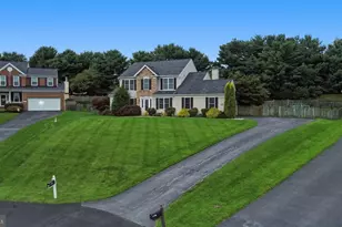 4028 Bunker Ct, Mount Airy, MD 21771 - Photo 2