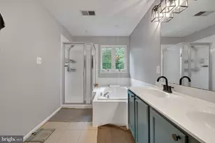 6011 Newport Ln, Frederick, MD 21701 - Photo 14