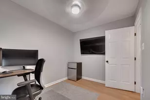 6011 Newport Ln, Frederick, MD 21701 - Photo 18