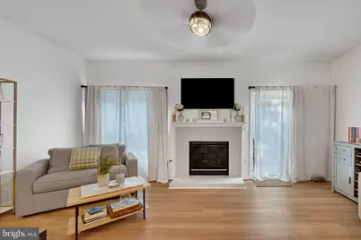 6011 Newport Lane, Frederick, MD 21701 - Photo 6