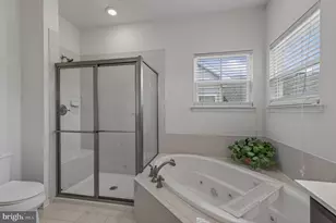1423 Village Green Way, Brunswick, MD 21716 - Photo 34