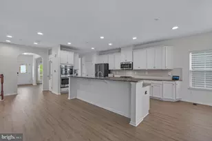 1423 Village Green Way, Brunswick, MD 21716 - Photo 16