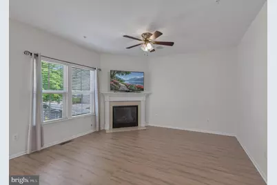 1423 Village Green Way, Brunswick, MD 21716 - Photo 22