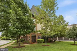 1402 Wheyfield Dr, Frederick, MD 21701 - Photo 2