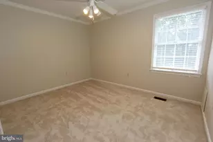 8102 Claiborne Ct, Frederick, MD 21702 - Photo 32