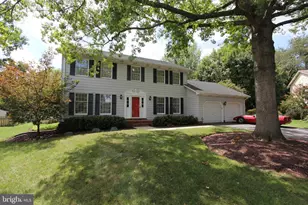 8102 Claiborne Ct, Frederick, MD 21702 - Photo 2