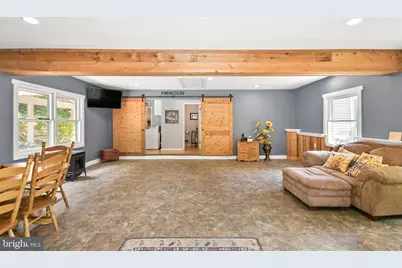 7309 Westwood Drive, Frederick, MD 21701 - Photo 8