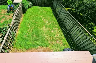1904 Fieldstone Way, Frederick, MD 21702 - Photo 8