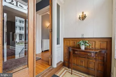 121 W Church Street W, Frederick, MD 21701 - Photo 2