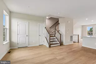 6352 Butterfly Ln, Frederick, MD 21703 - Photo 4