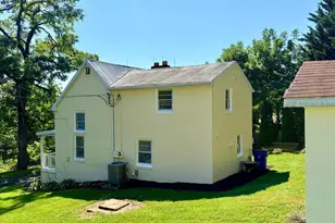 7008 Mountain Church Rd, Middletown, MD 21769 - Photo 2