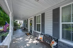 1315 Volunteer Dr, Brunswick, MD 21716 - Photo 4
