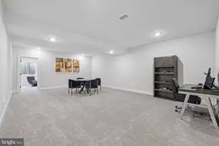 2814 Camomile Drive E, Frederick, MD 21704 - Photo 44