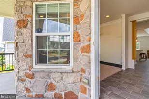 2754 Hillfield Dr, Frederick, MD 21702 - Photo 6