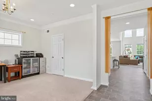 2754 Hillfield Dr, Frederick, MD 21702 - Photo 8