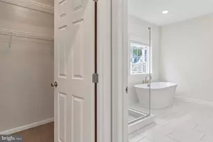 2754 Hillfield Dr, Frederick, MD 21702 - Photo 32