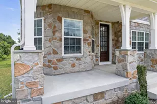 2754 Hillfield Dr, Frederick, MD 21702 - Photo 4