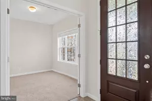 2754 Hillfield Dr, Frederick, MD 21702 - Photo 10