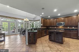 4104 Brushfield Dr, Frederick, MD 21704 - Photo 8