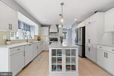 6913 Sovereign Place, Frederick, MD 21703 - Photo 10
