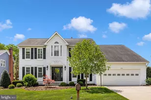 6913 Sovereign Pl, Frederick, MD 21703 - Photo 2