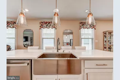 388 Crown Point Drive, Frederick, MD 21702 - Photo 10