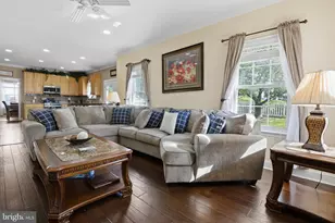 800 Aztec Dr, Frederick, MD 21701 - Photo 6
