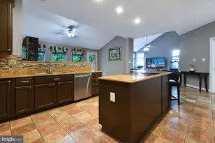 3775 Spicebush Dr, Frederick, MD 21704 - Photo 8